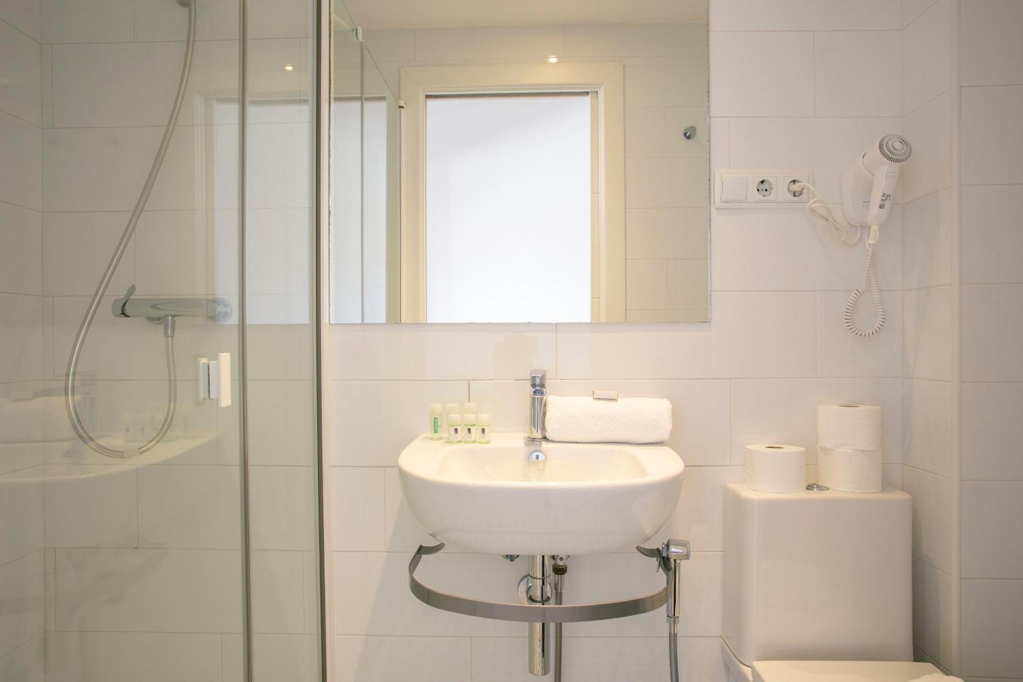 Bcnstop Sant Pau Suites バルセロナ エクステリア 写真
